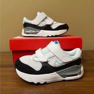 NWOT Toddler Nike Airmax